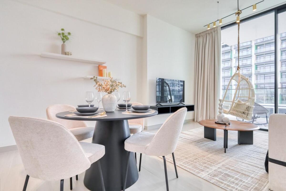 Apartment Luxury 1 Bed In Jvc *